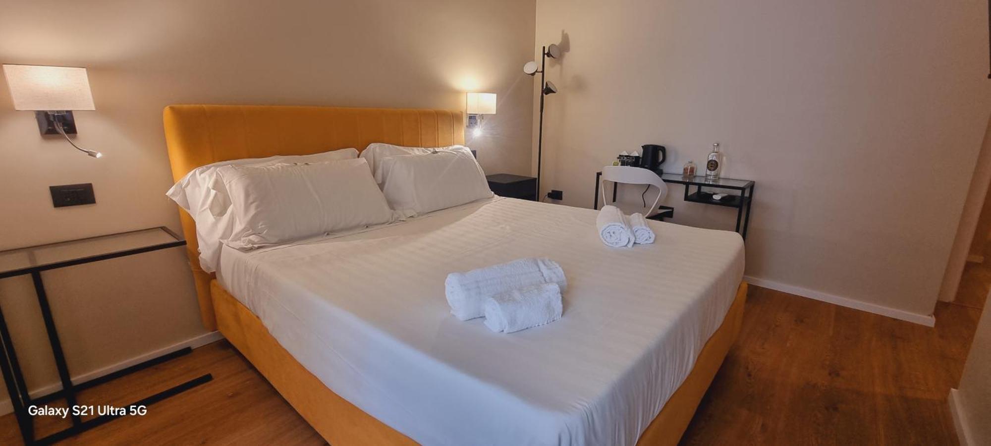 Eva Luxury Suite Cagliari Ngoại thất bức ảnh