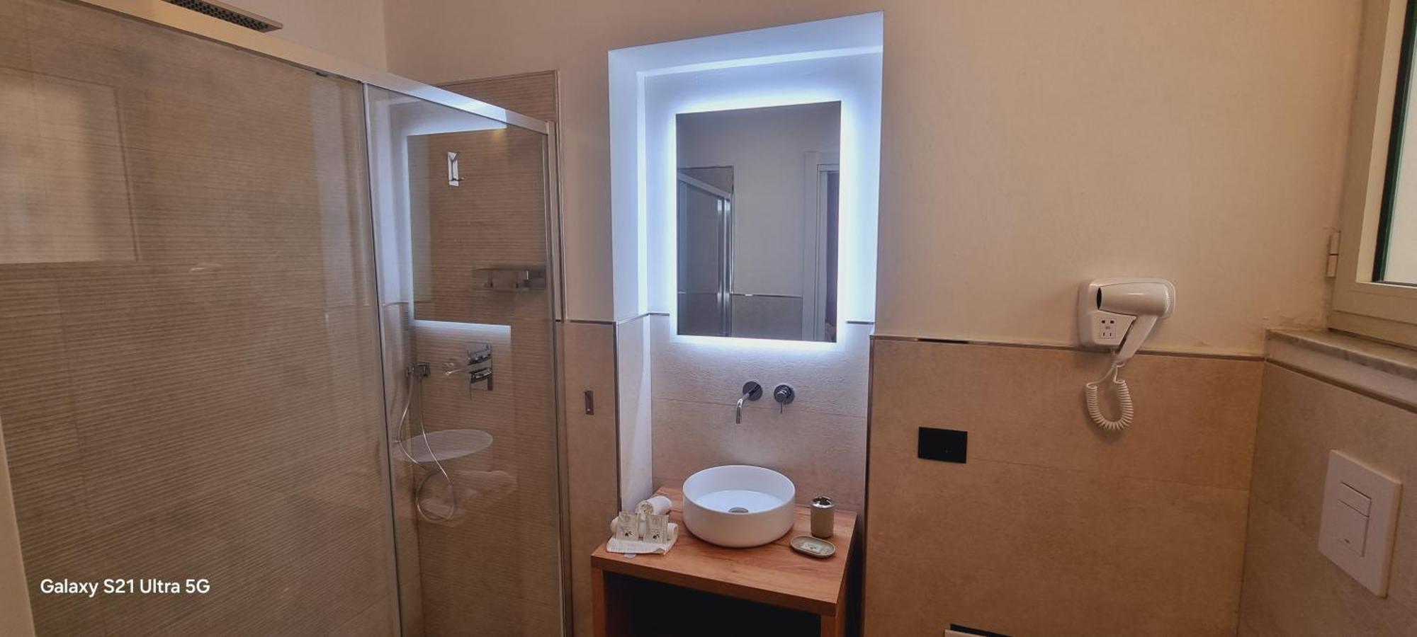 Eva Luxury Suite Cagliari Ngoại thất bức ảnh